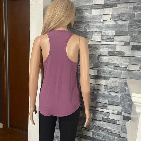 Lululemon" Tank Top - Picture 3 of 14